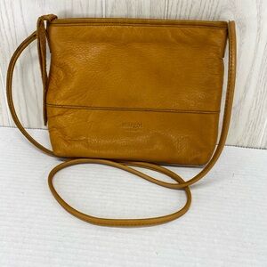 Margot Pebbled Crossbody Bag Womens M Tan Leather Messenger Purse 10x8x2.5